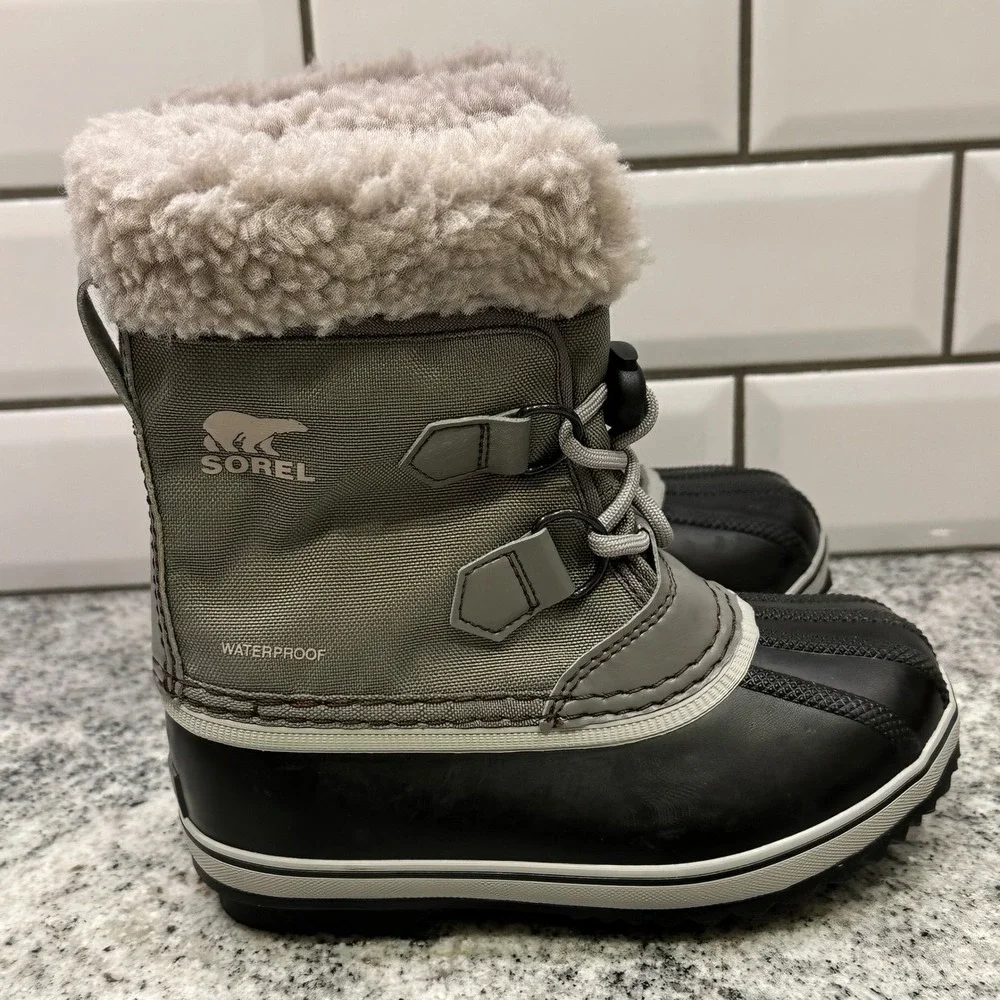 Sorel Kids 12 Yoot Pac Nylon Snow Boots Gray Black Waterproof Faux Fur Winter
